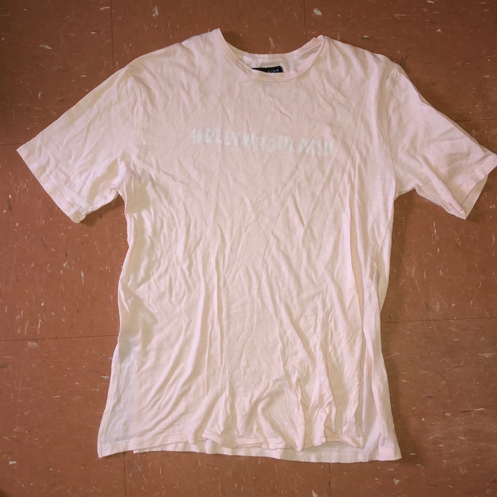 Pink “hollywoodland” tee